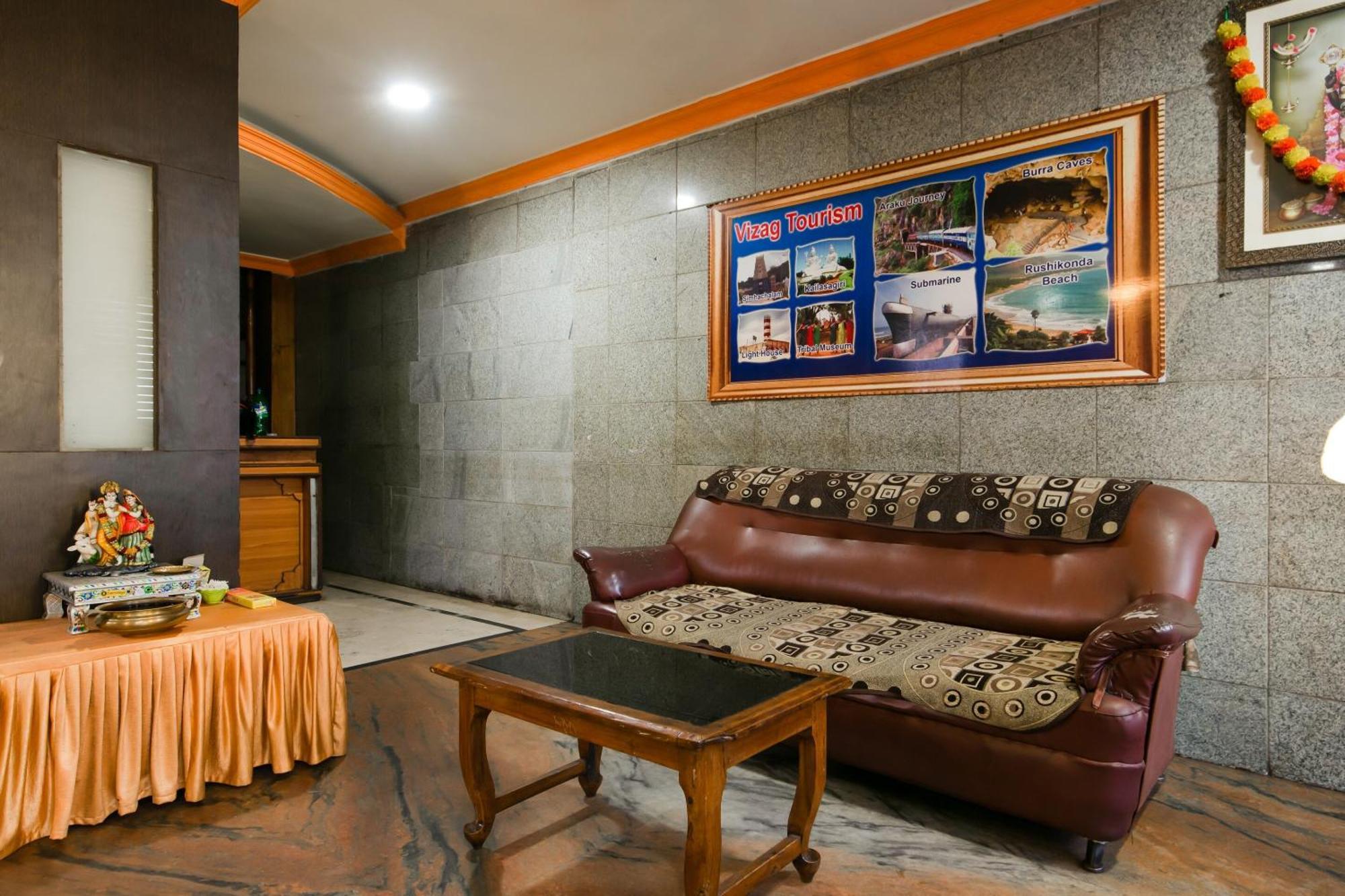 Spot On Hotel Manikanta Residency Visakhapatnam Exterior foto