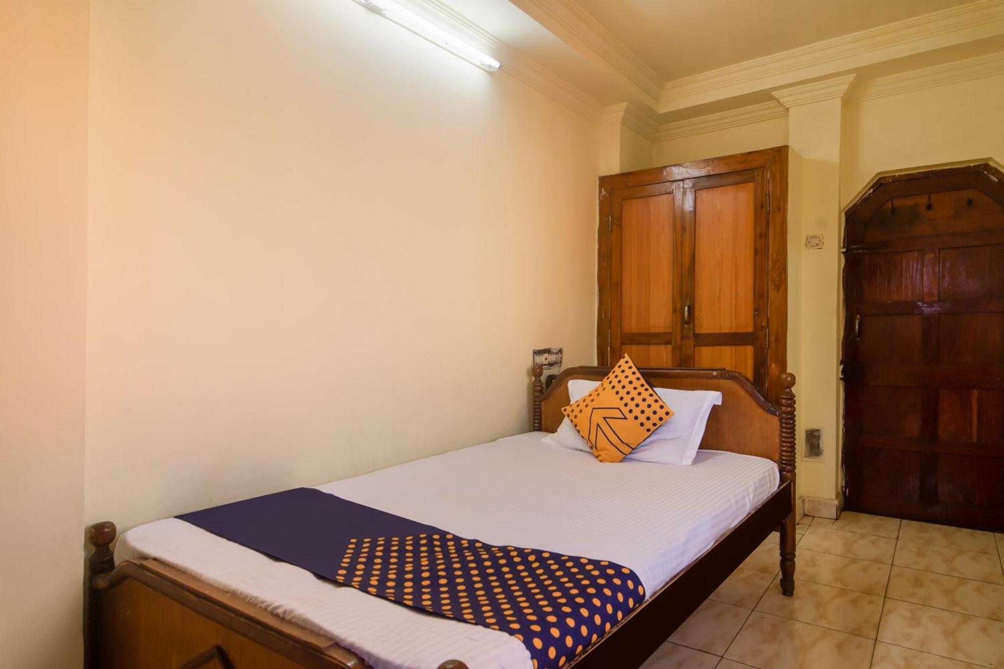 Spot On Hotel Manikanta Residency Visakhapatnam Exterior foto